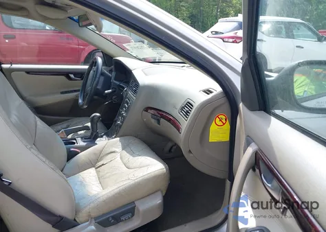 2002 Volvo V70 2.4T z USA, uszkodzony, nr VIN YV1SW58D922238877